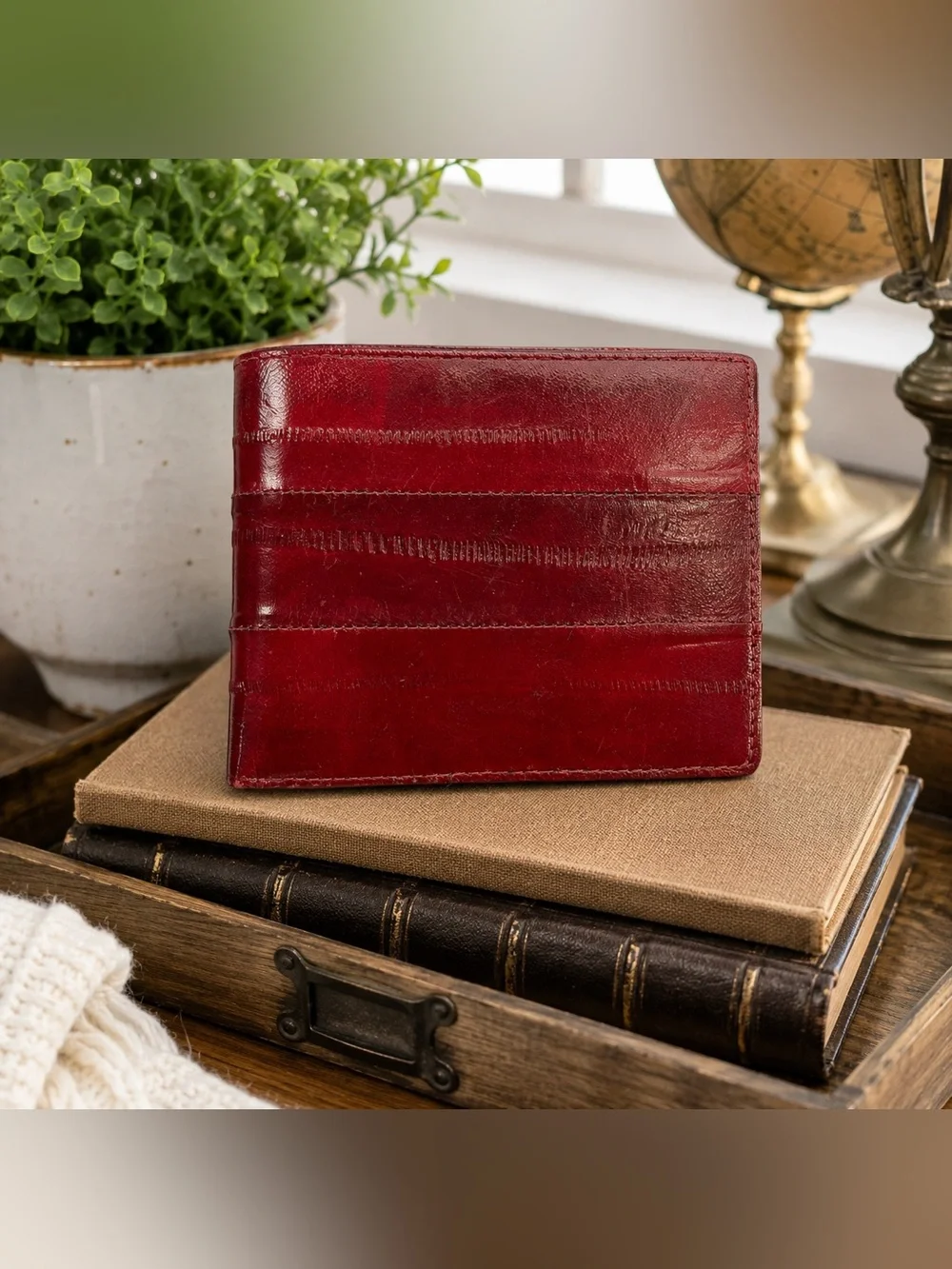 Vtg Leather Genuine Eel Skin Bi-Fold Wallet - Men Multicard Made in Korea 4x3.5